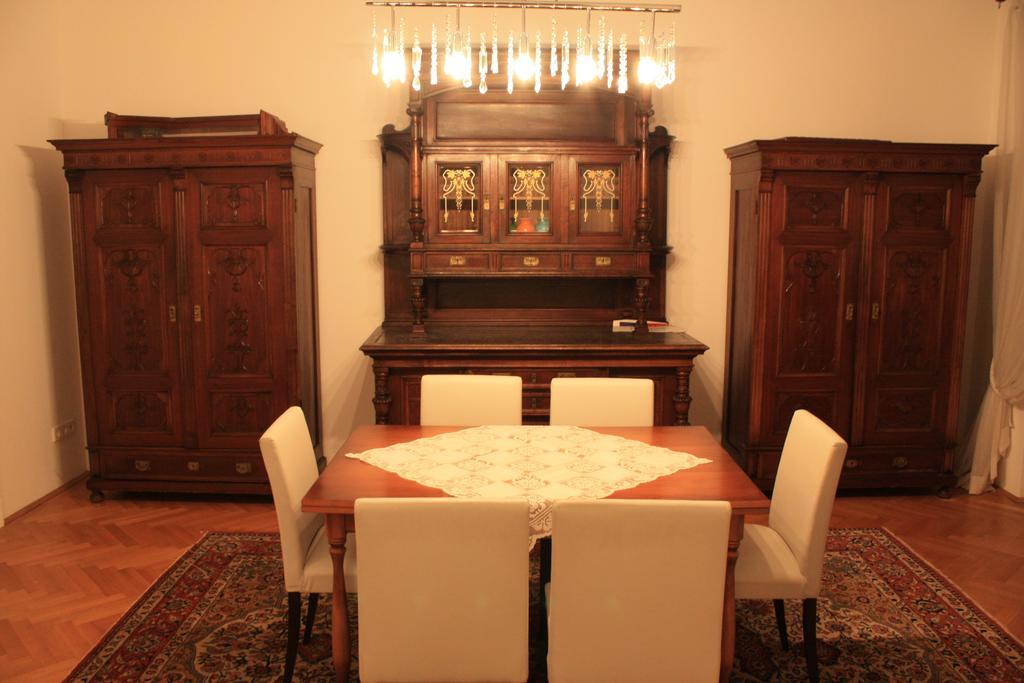 Schonbrunn Apartamento